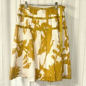 GAP Mustard and White Floral A-Line Skirt